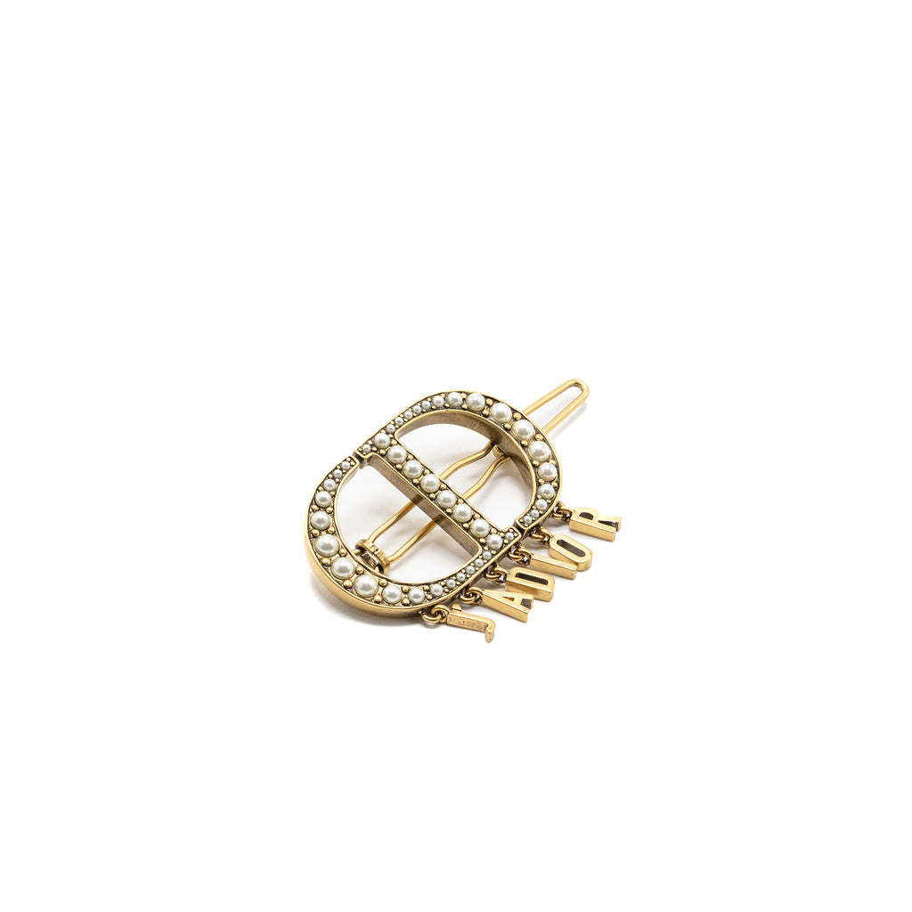Dior CD/ J’adior hair clip with pearl1
