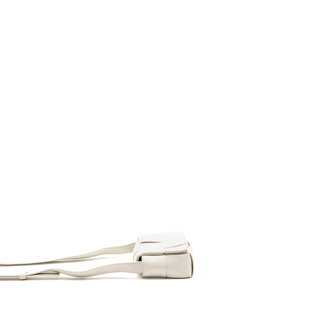 Bottega Veneta Women 'Casettte' Mini White Belt Bag With Intreccio Motif In Smooth Leather Woman