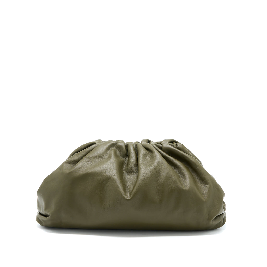 Bottega green clutch hot sale