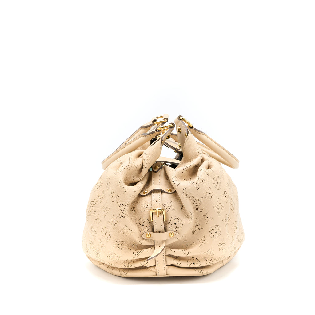 Louis Vuitton Beige Mahina Hobo XL Bag