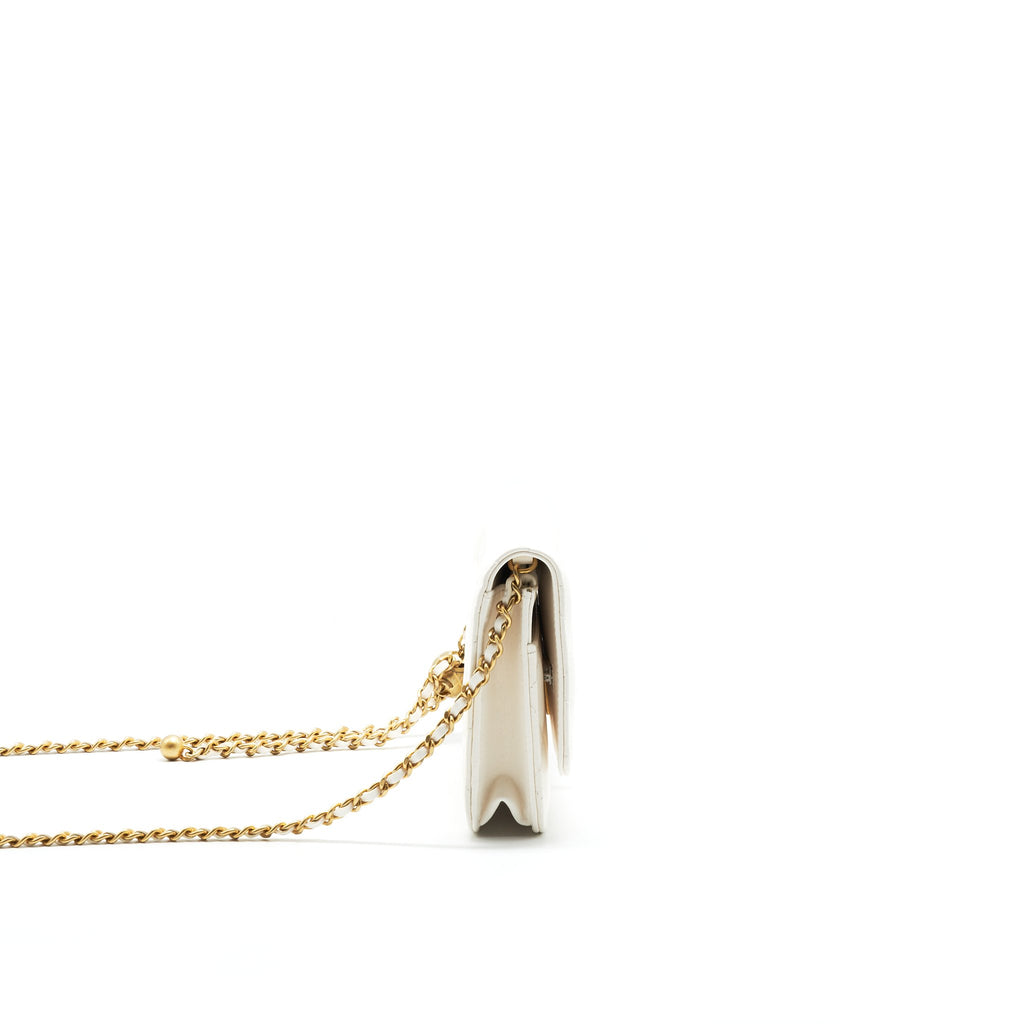 Louis Vuitton 2019 Pre-owned Curb Chain Necklace - White