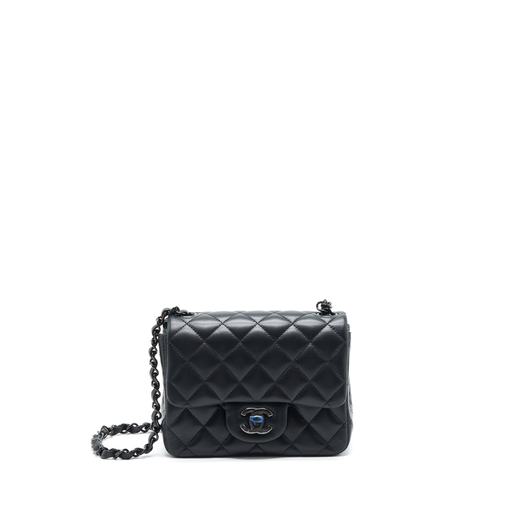 Chanel so best sale black mini square