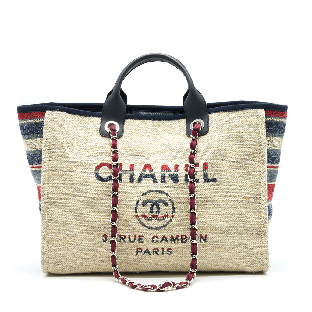 CHANEL Deauville Tote in Canvas Multicolored