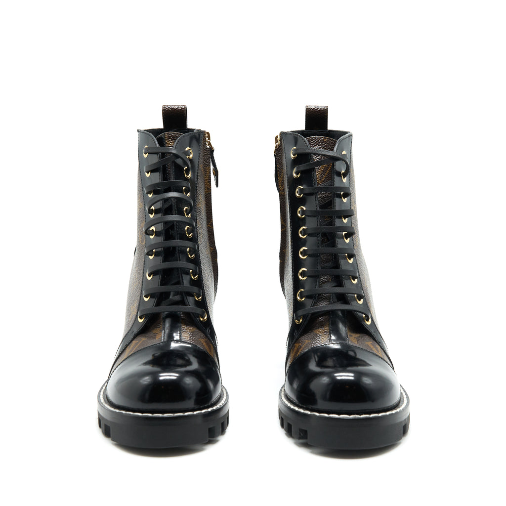 Louis Vuitton Black Patent Leather Star Trail Block Heel Boots