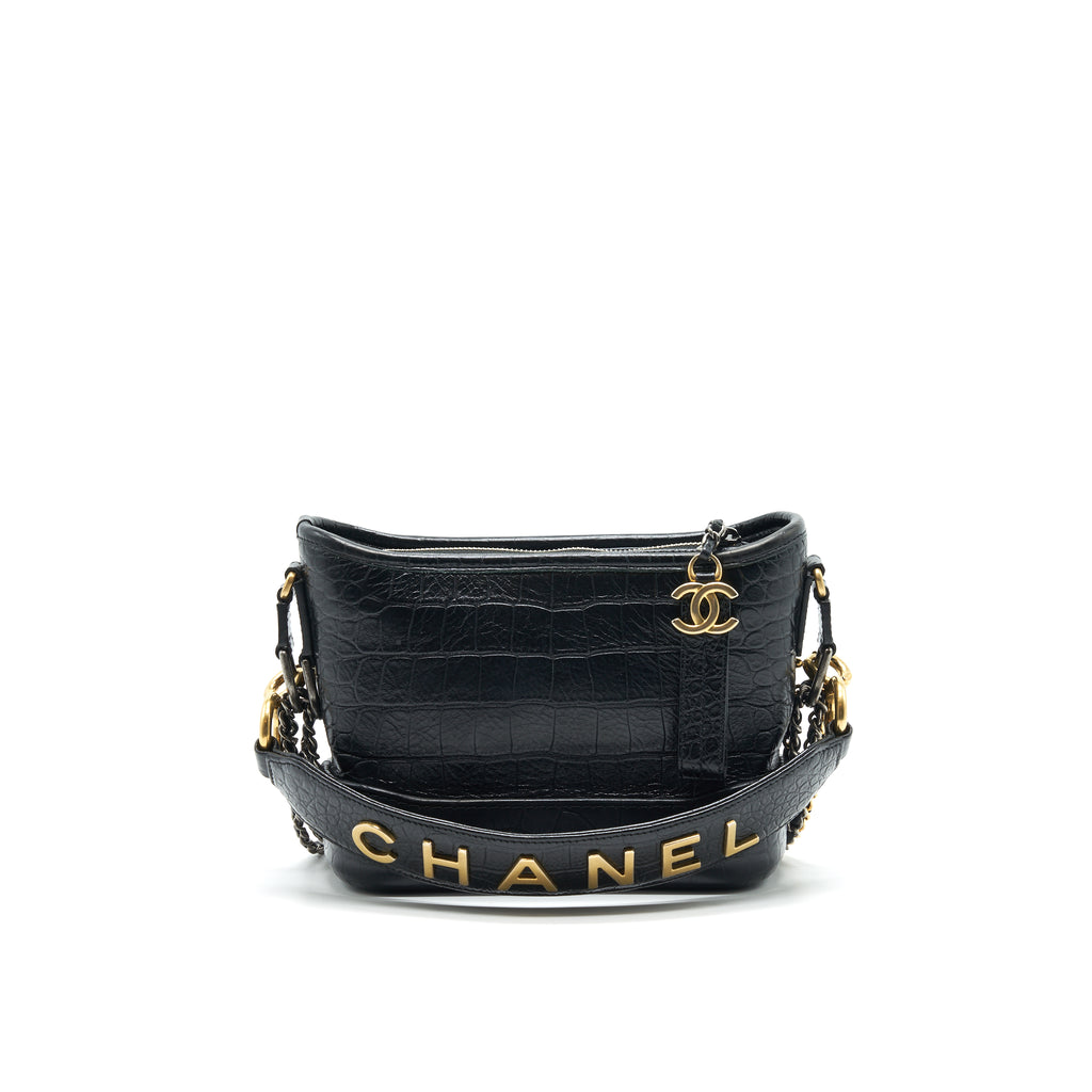 New-Chanel Mini Gabrielle shoulder bag in black calf embossed in crocodile  style