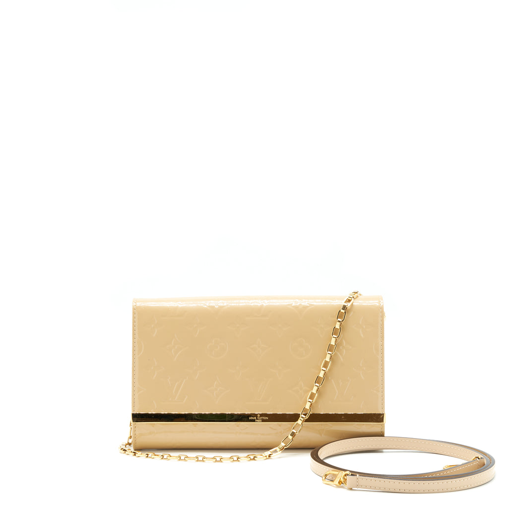 LOUIS VUITTON Vernis Ana Clutch w/ Strap