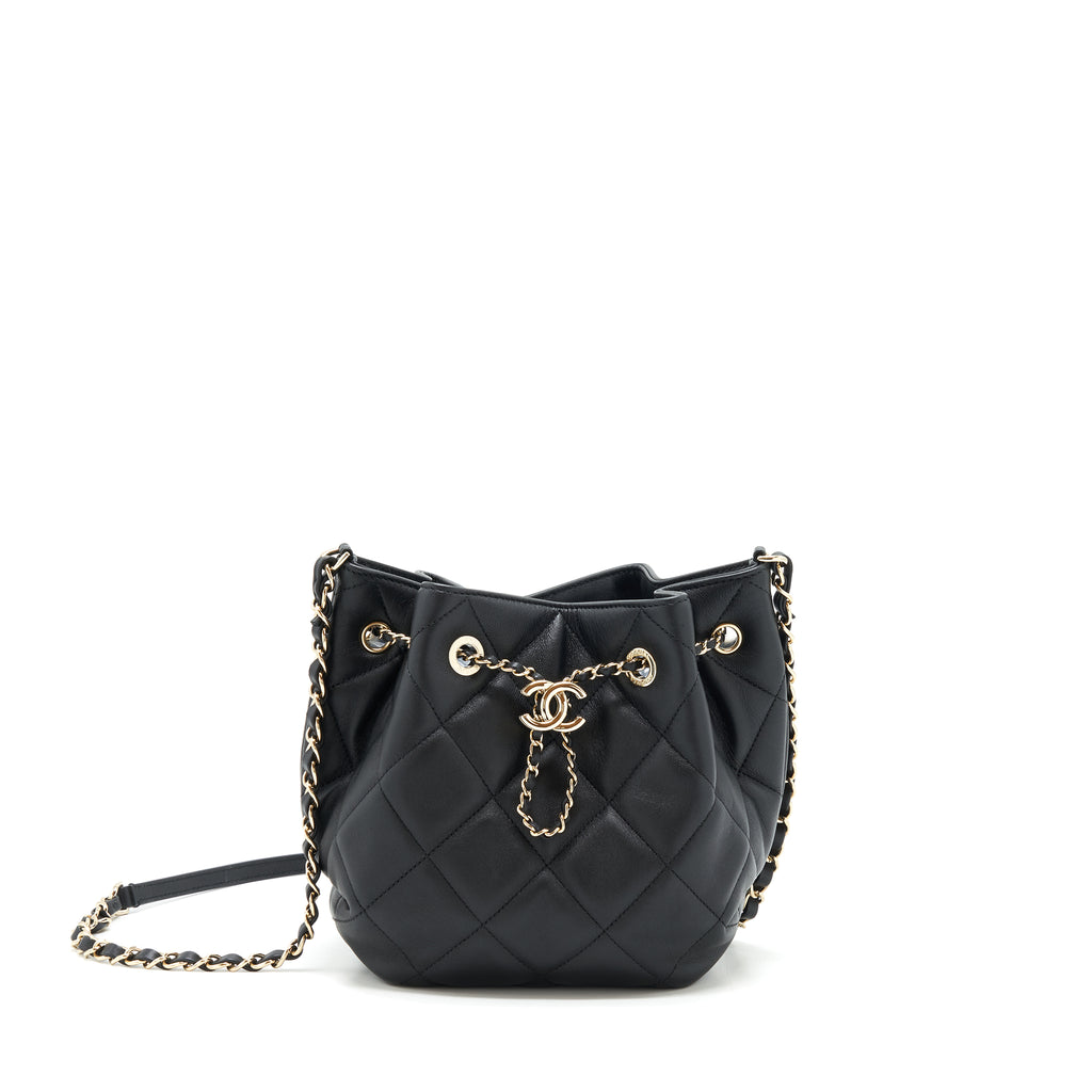 Chanel bucket bag discount black