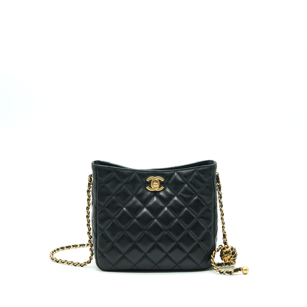 Chanel hobo clearance 2019