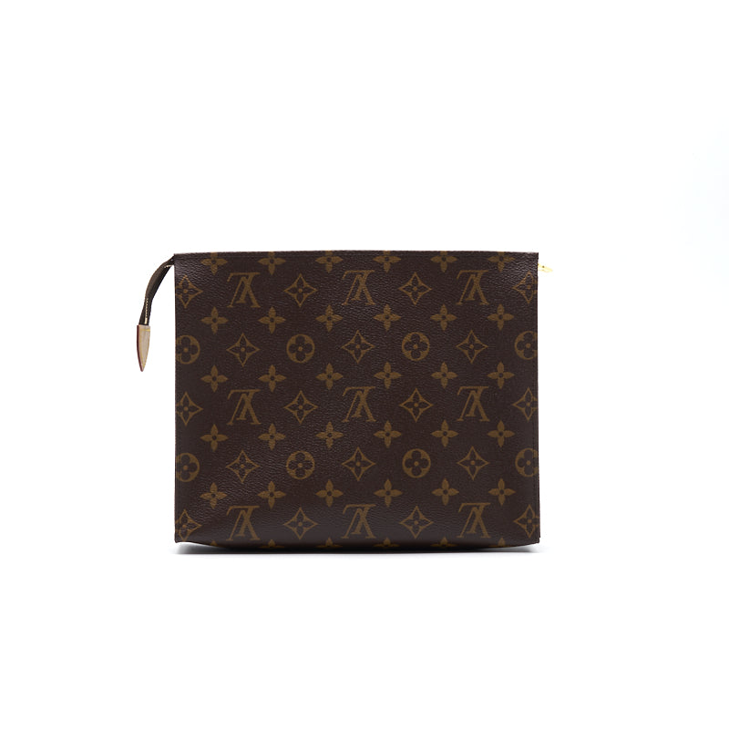 LOUIS VUITTON  Toilette / Toiletry Pouch 26 Review & What's in My