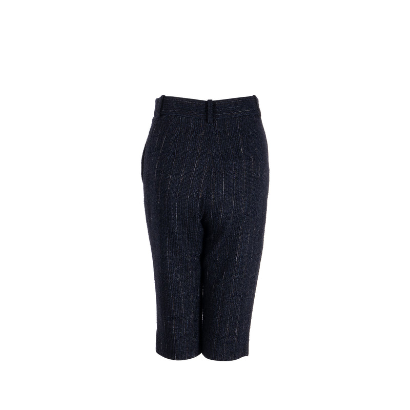 Chanel size 36 Knee-length shorts tweed black