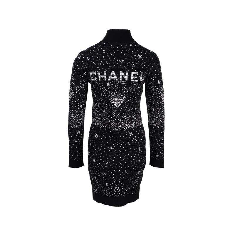 Chanel Size 38 20N Half Zip Dress Wool/Polyamide Black/White/Navy Blue