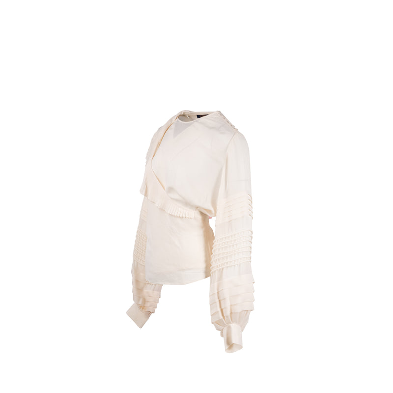 Louis Vuitton Size 38 Ruffle Blouse Weed Incorporated Sleeve Silk Ivory