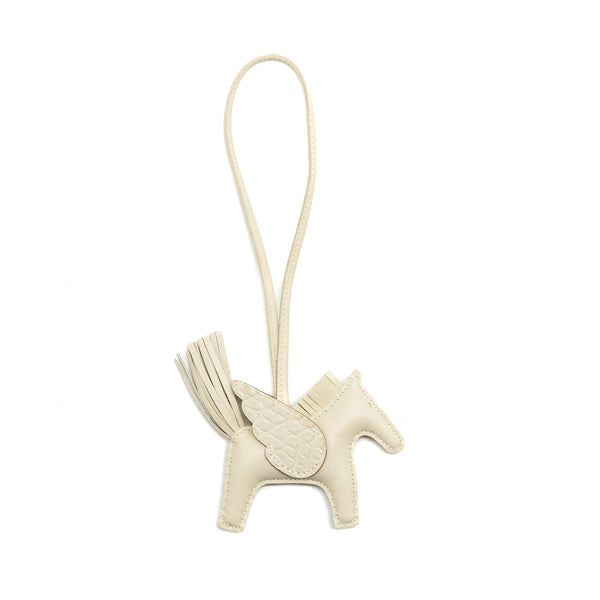 Hermes Rodeo Pegase PM Bag Charm Touch Alligator Beton/Craie/Nata Stamp U