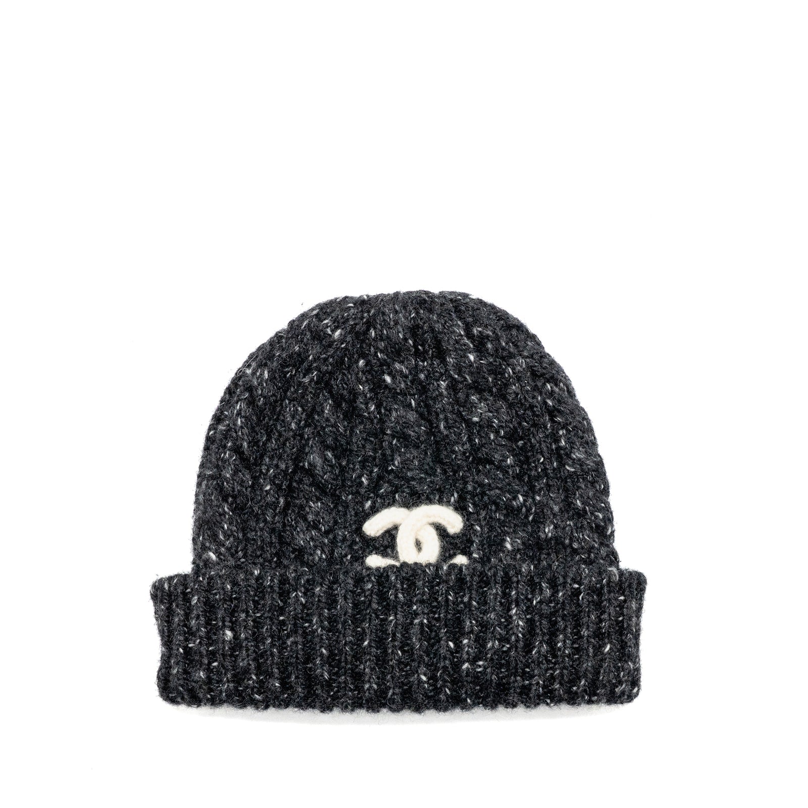 Chanel 26A CC Beanie Cashmere Black/White