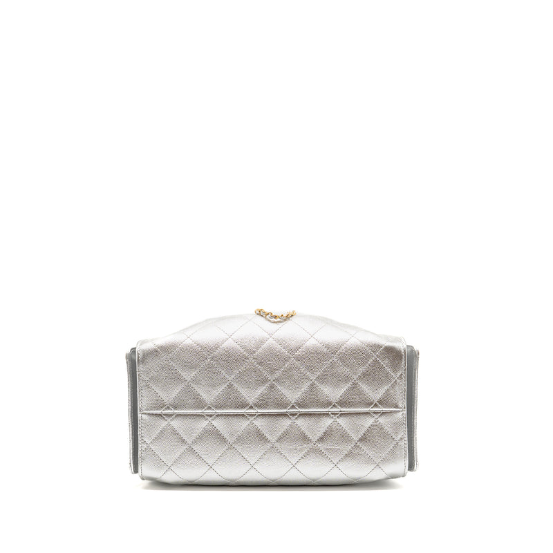 Chanel Small 25 bag caviar silver GHW (microchip)