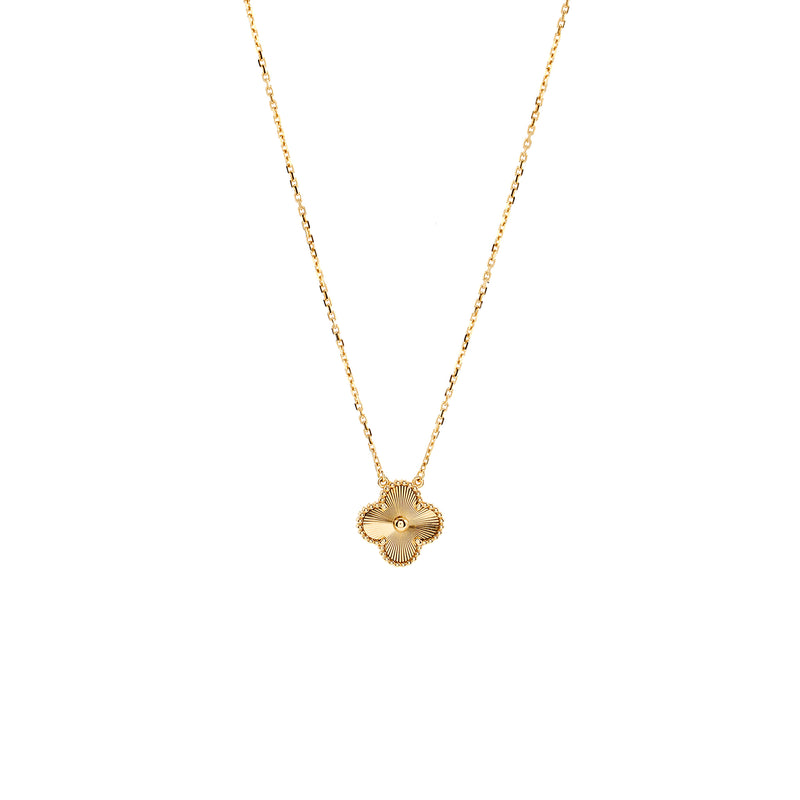 Van Cleef & Arpels Vintage Alhambra Pendant Yellow Gold