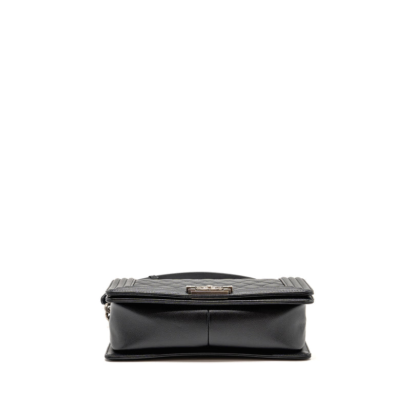 Chanel Medium Boy Bag Caviar black ruthenium silver hardware
