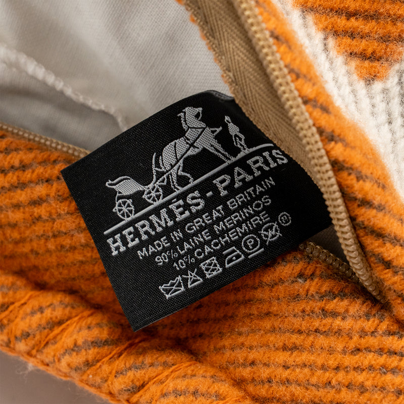 Hermes Avalon Pillow Small Model Merinos Wool/Cashmere Ecru/Potiron