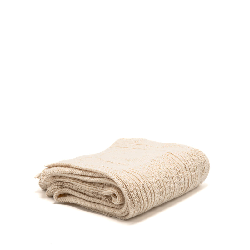 Chanel CC Logo Sock Slipper &Blanket Travel Set Cashmere Cream Knit