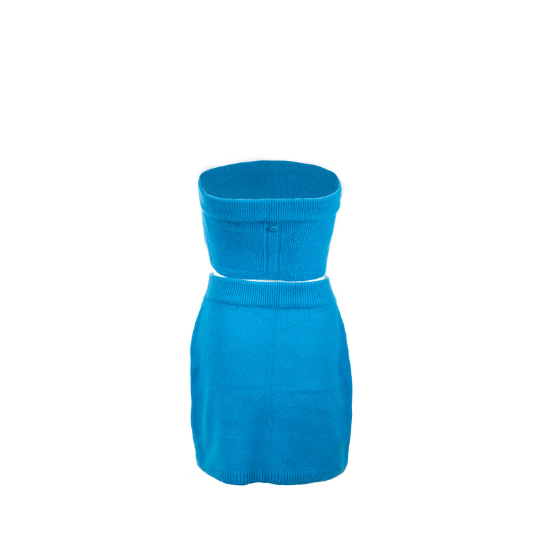 Chanel size 34 top and bottom set wool/ silk/ cashmere blue