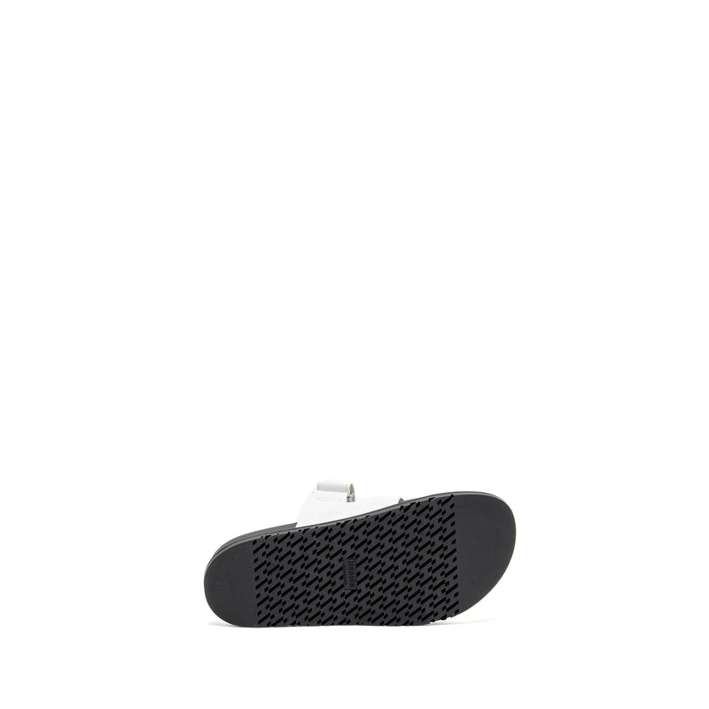Hermes Size 38 Chypre Sandal Calfskin White SHW