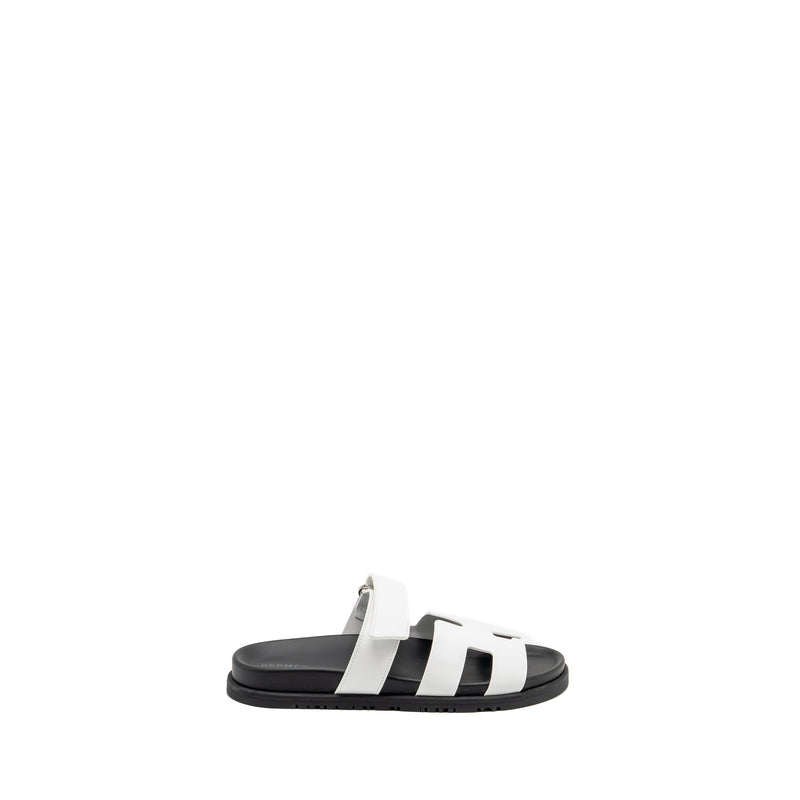Hermes Size 38 Chypre Sandal Calfskin White SHW