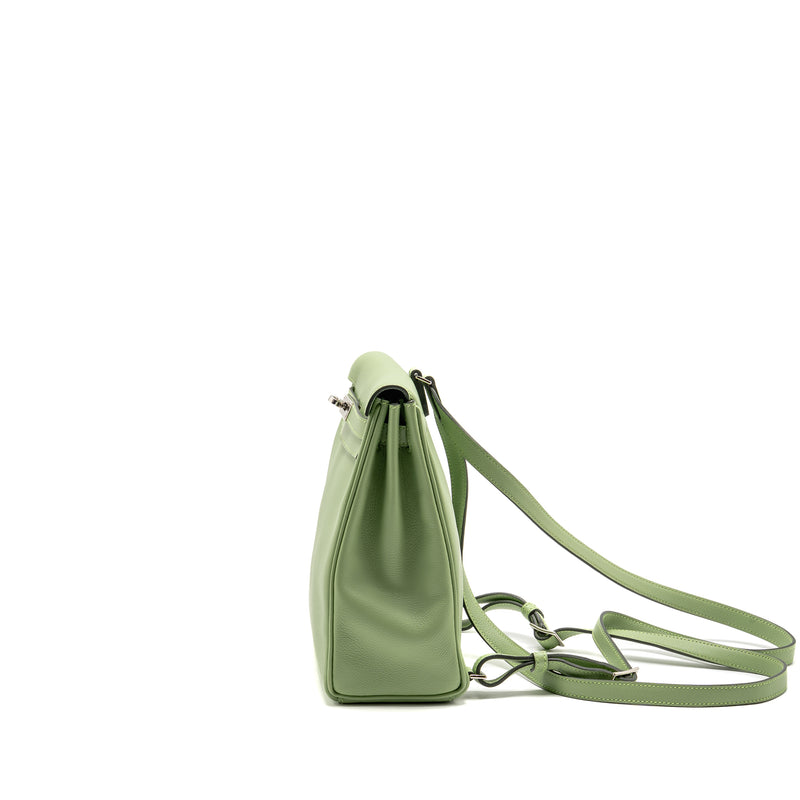 Hermes Kelly Ado backpack evercolor vert criquet / gris pearl SHW stamp Y