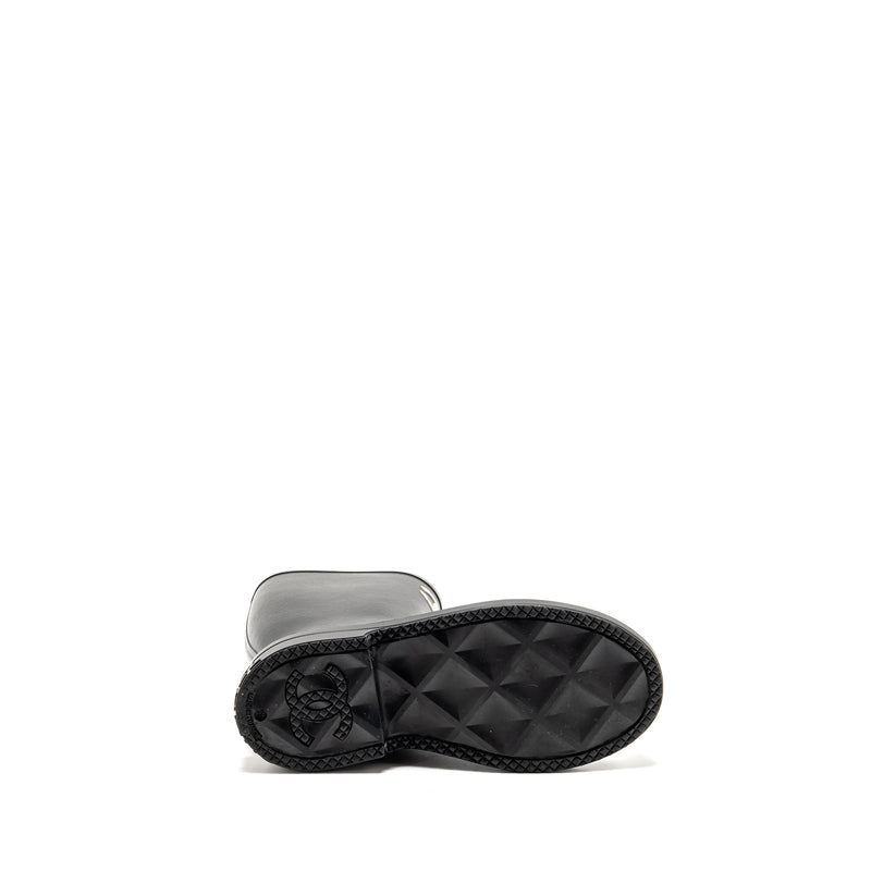 Chanel Size 39 25B High Boots Caoutchouc Black