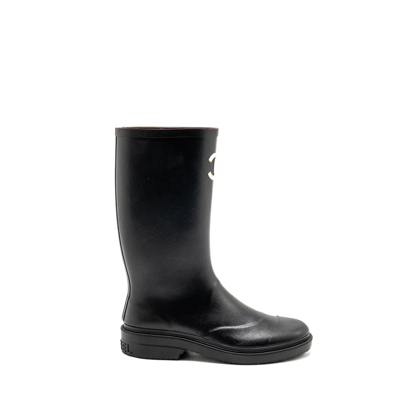 Chanel Size 39 25B High Boots Caoutchouc Black