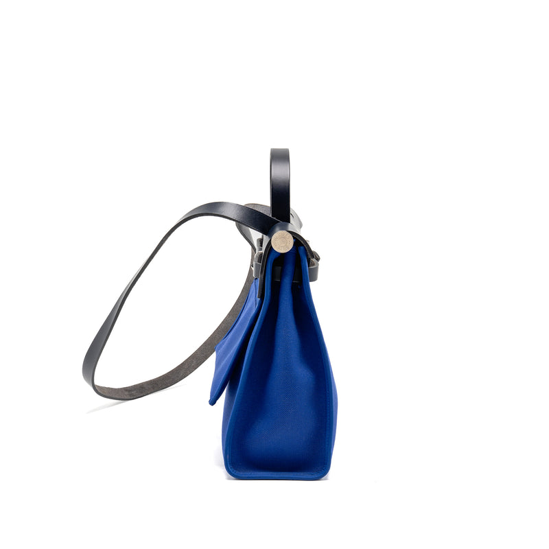 Hermes Herbag 31 Zip Bag Canvas/Hunter Leather Bleu Electrique/Bleu Indigo SHW Stamp A