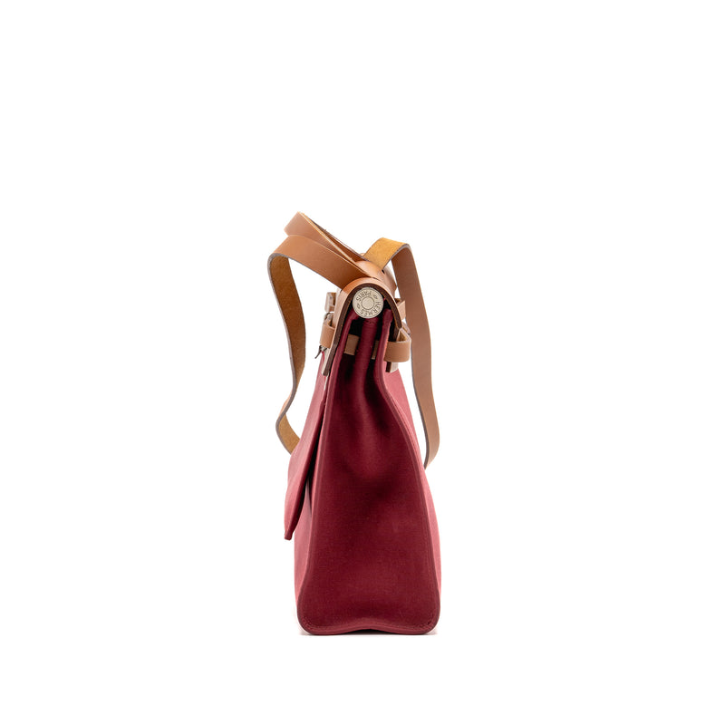 Hermes Herbag 31 Zip Bag Canvas/Hunter Leather Red SHW Stamp Square O