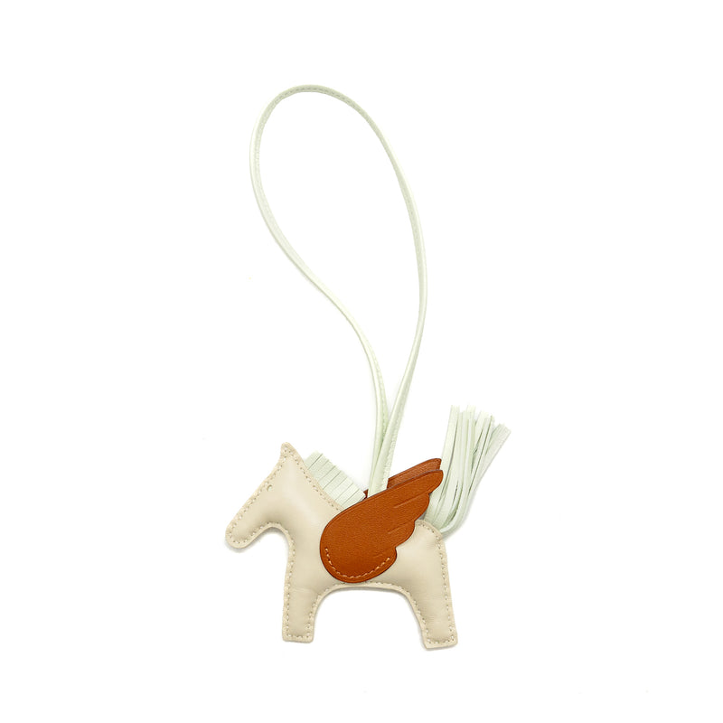 Hermes rodeo pegase pm bag charm craie/vert fizz/gold Stamp B