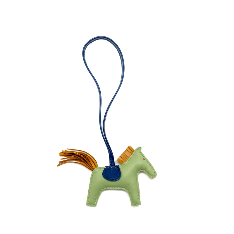 Hermes Rodeo Pm Bag Charm Vert Criquet/Sesame/Bleu Malte Stamp Y