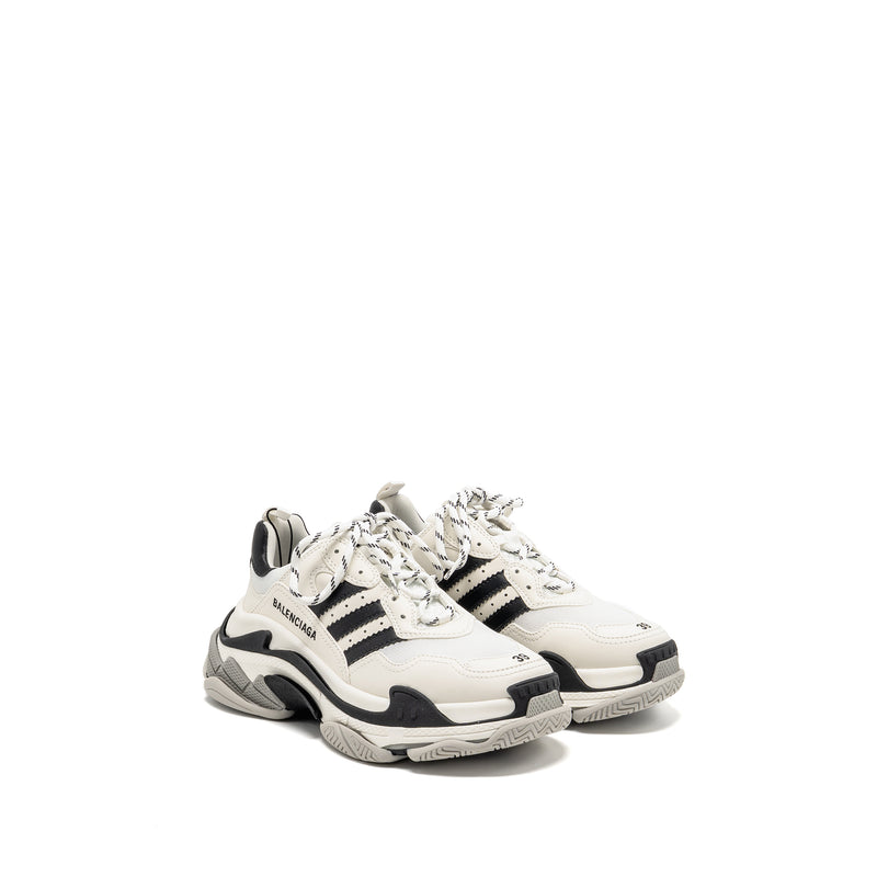 Balenciaga x Adidas Size 39 Triple S Sneaker Limited Edition Leather/Mesh Black/White