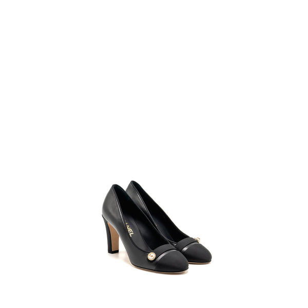 Chanel Size 36 CC Pearl Pumps Leather/Grosgrain Black