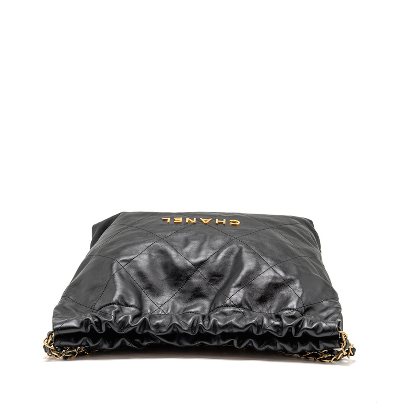 Chanel Medium 22 bag Calfskin black GHW (microchip)