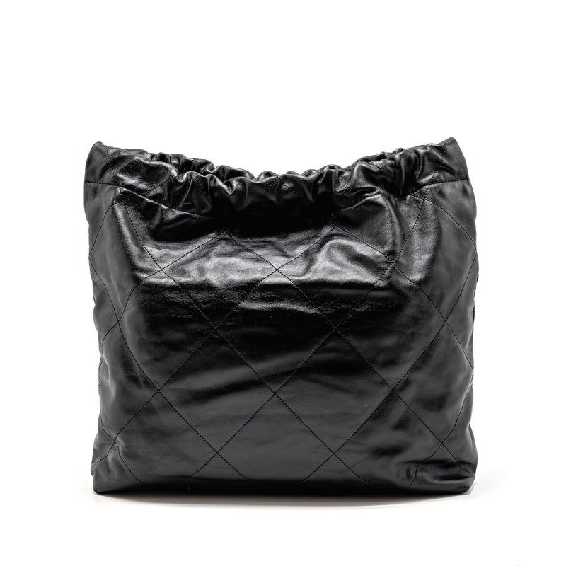 Chanel Medium 22 bag Calfskin black GHW (microchip)