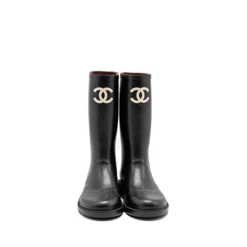 Chanel Size 38 25B High Boots Caoutchouc Black