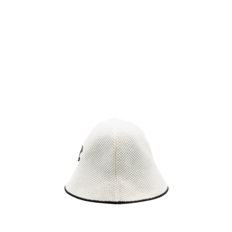 Chanel 25c CC logo bucket hat cotton white/black