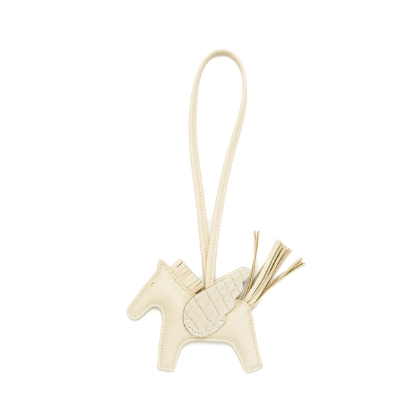 Hermes Rodeo Pegase PM Bag Charm Touch Alligator Craie/Nata/Beton Stamp W