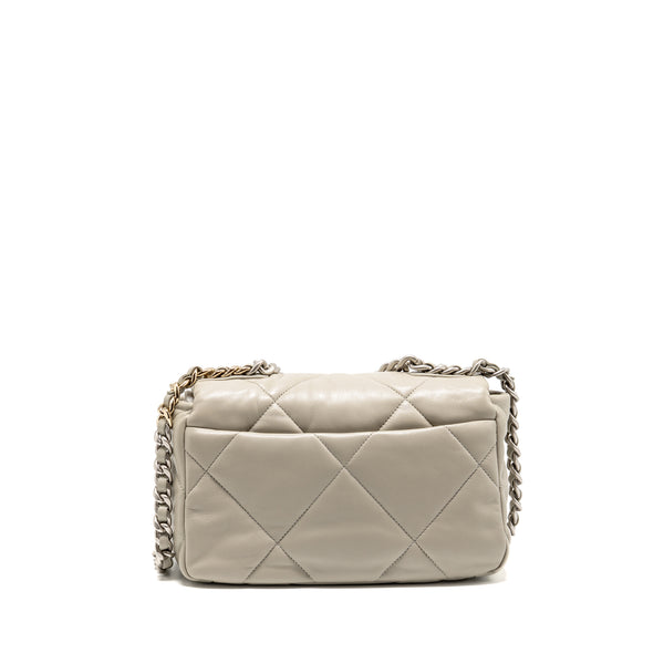 Chanel Small 19 Bag Lambskin Light Grey Multicoloured Hardware