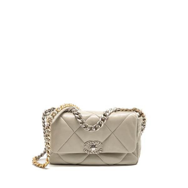 Chanel Small 19 Bag Lambskin Light Grey Multicoloured Hardware