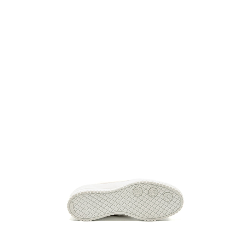 Chanel Size 38 Letter Logo Sneakers Calfskin/Suede White