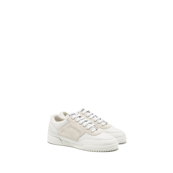 Chanel Size 38 Letter Logo Sneakers Calfskin/Suede White