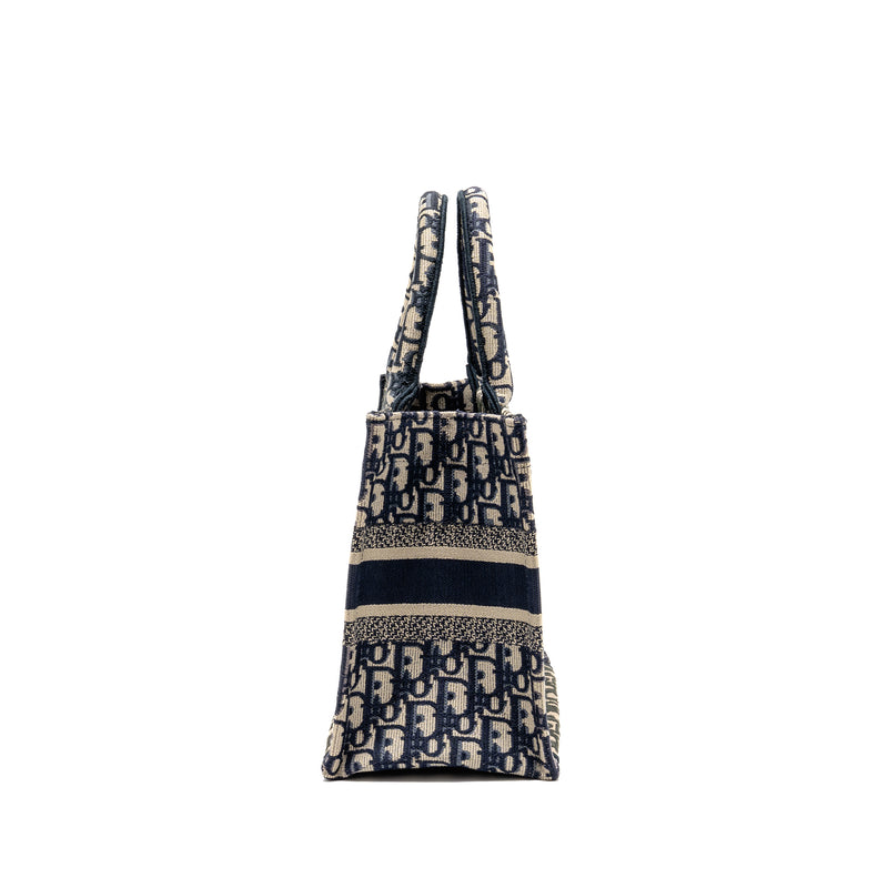 Dior Small Book Tote Blue/Ecru Dior Oblique Embroidry