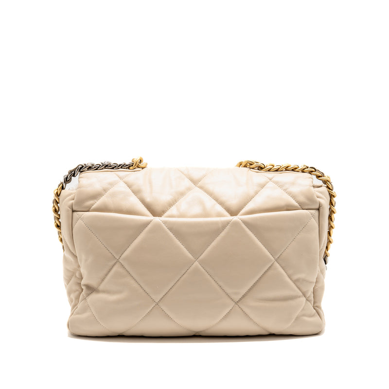 Chanel Maxi 19 bag goatskin beige multicolor hardware