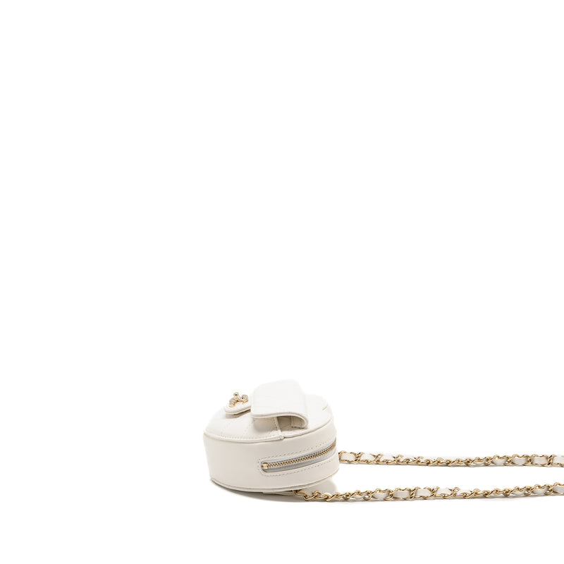Chanel 22S Heart Belt Bag Lambskin White LGHW