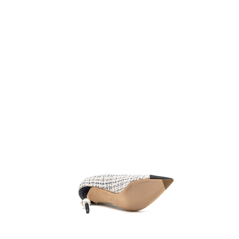 Chanel size 36 pump tweed blue / white/ black