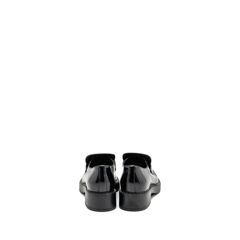 Prada Size 38 Loafers patent black SHW