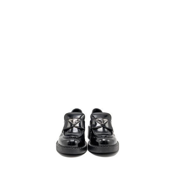 Prada Size 38 Loafers patent black SHW
